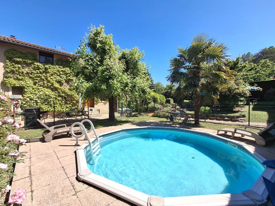 Grande maison familiale au calme