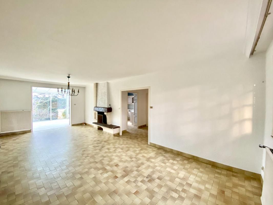 LYON-5E-ARRONDISSEMENT Calme absolu pour cette Maison à Lyon 5ème- 6 pièce(s) 170 m2 3