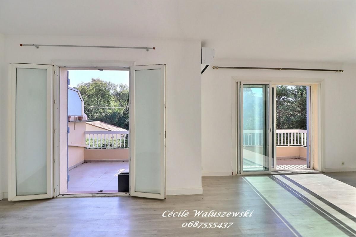 LE CASTELLET Appartement Le Castellet T4-T5 pièce(s) 91 m2 - Balcon, parking et cave 3