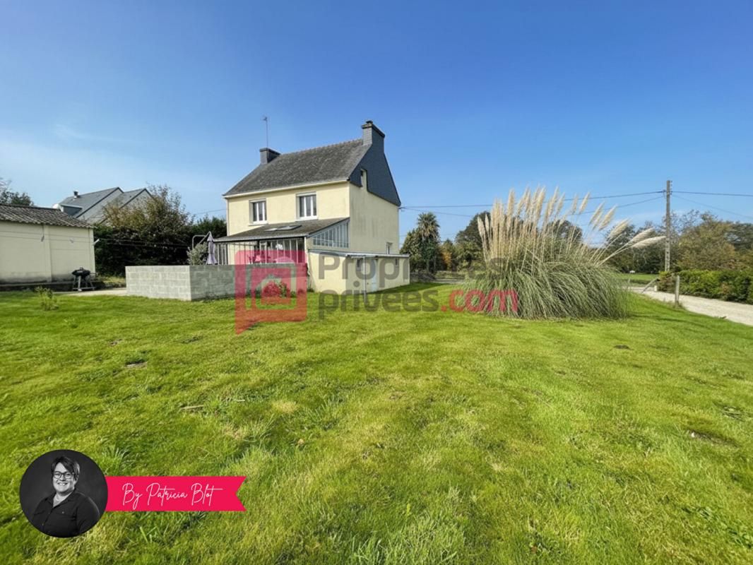 PLUHERLIN Pluherlin - Proximité immédiate des commerces Charmante maison familiale avec terrain arboré 3