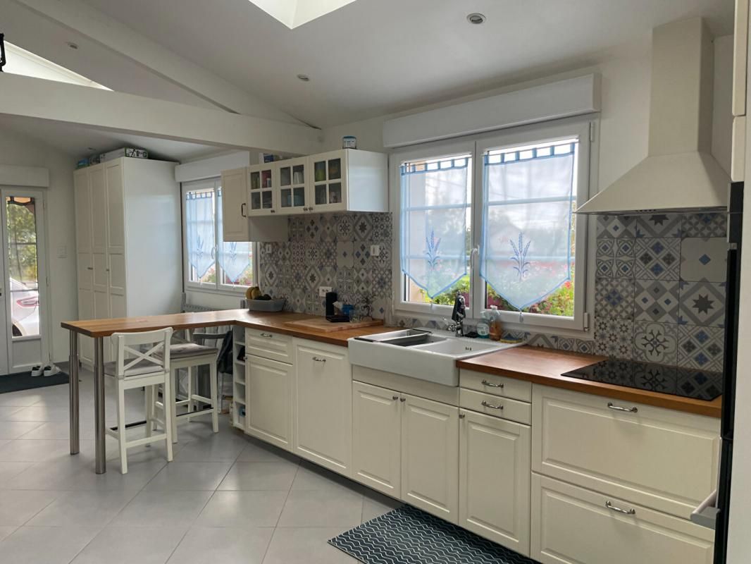 BICHANCOURT Maison 5 pièce(s) 130 m2 4