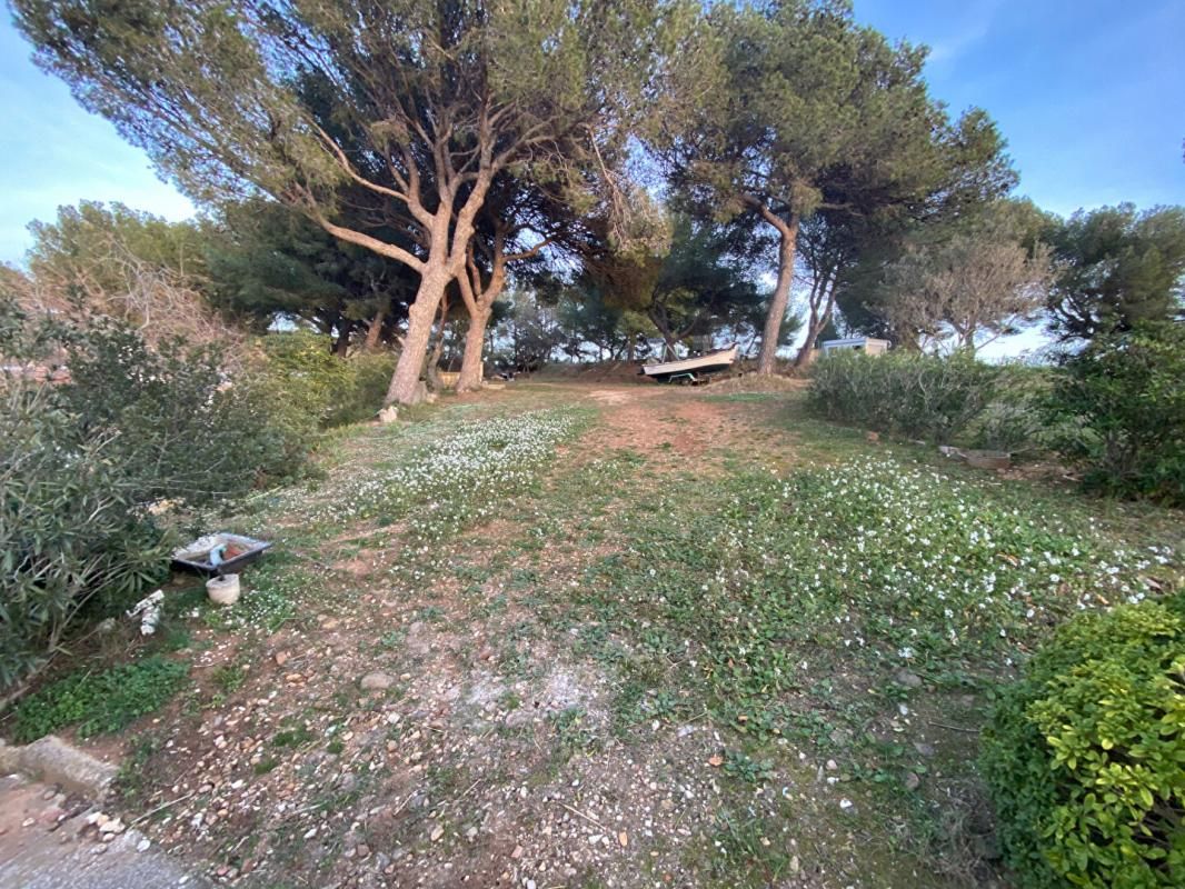 MARTIGUES Maison avec terrasse et parking Martigues 3