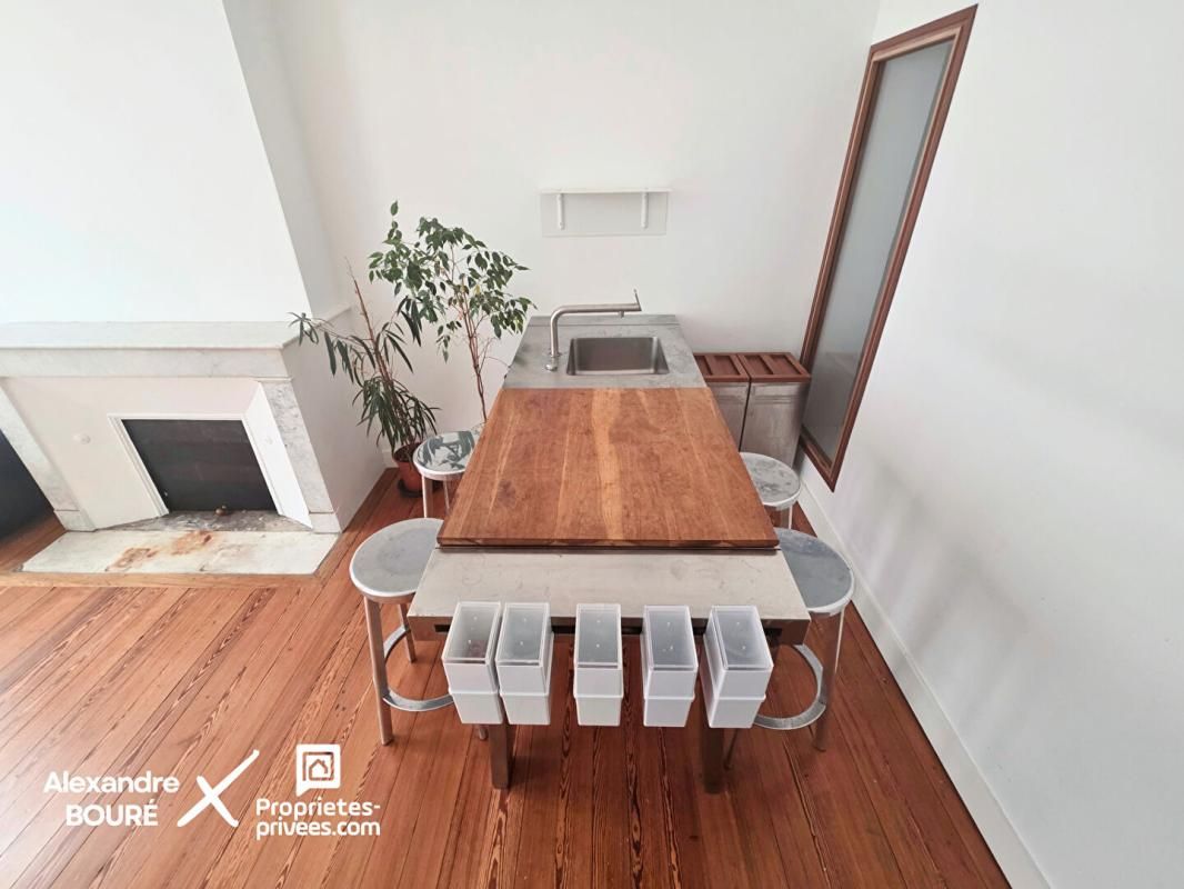 BORDEAUX JARDIN PUBLIC - RARE APPARTEMENT DE 4 PIÈCES DE 89M2 4