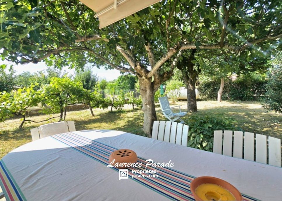 MUSSIDAN Maison de plain pied avec jardin garage 2