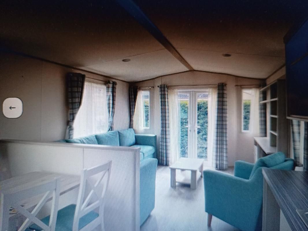 OUISTREHAM CHALET MOBILEHOME 3