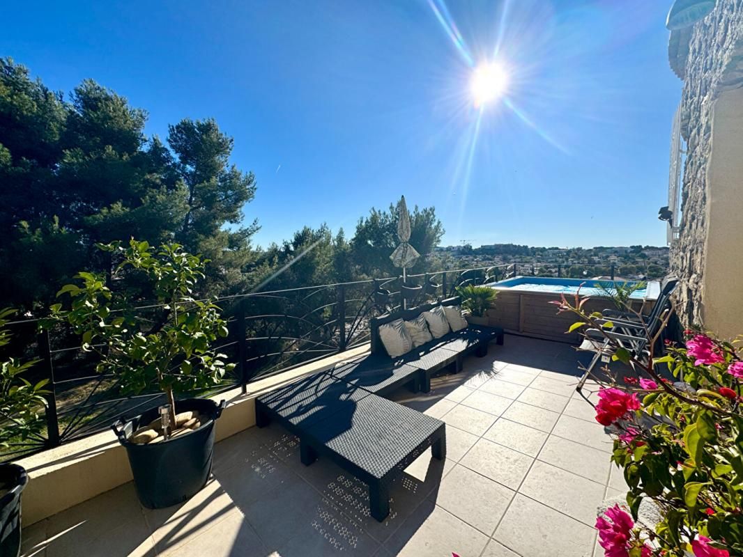 ISTRES MAISON / APPARTEMENT TYPE 3 AVEC PARKINGS 2