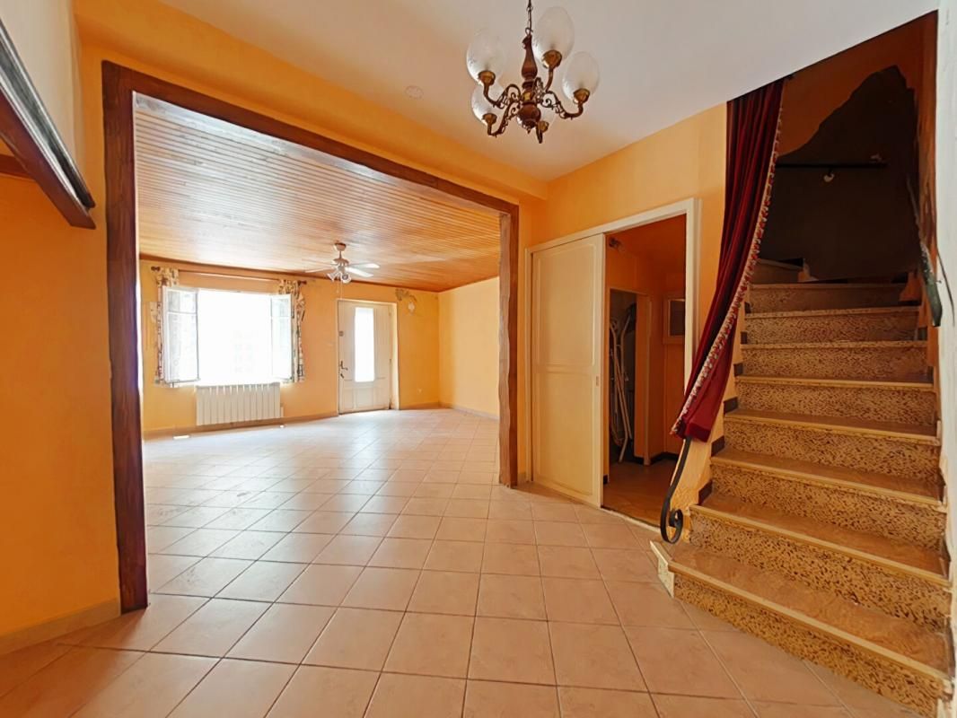 OUVEILLAN Maison Ouveillan 4 pièce(s) 100 m2 1