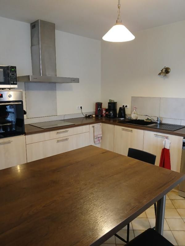 SAINT-LAURENT-SUR-GORRE Exploitation agricole de 29 hectares 2