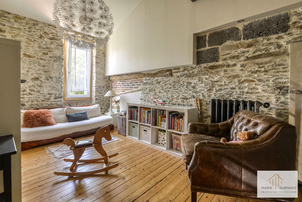 BASSE-GOULAINE Maison de ville entièrement rénovée dans le centre de Basse Goulaine 3