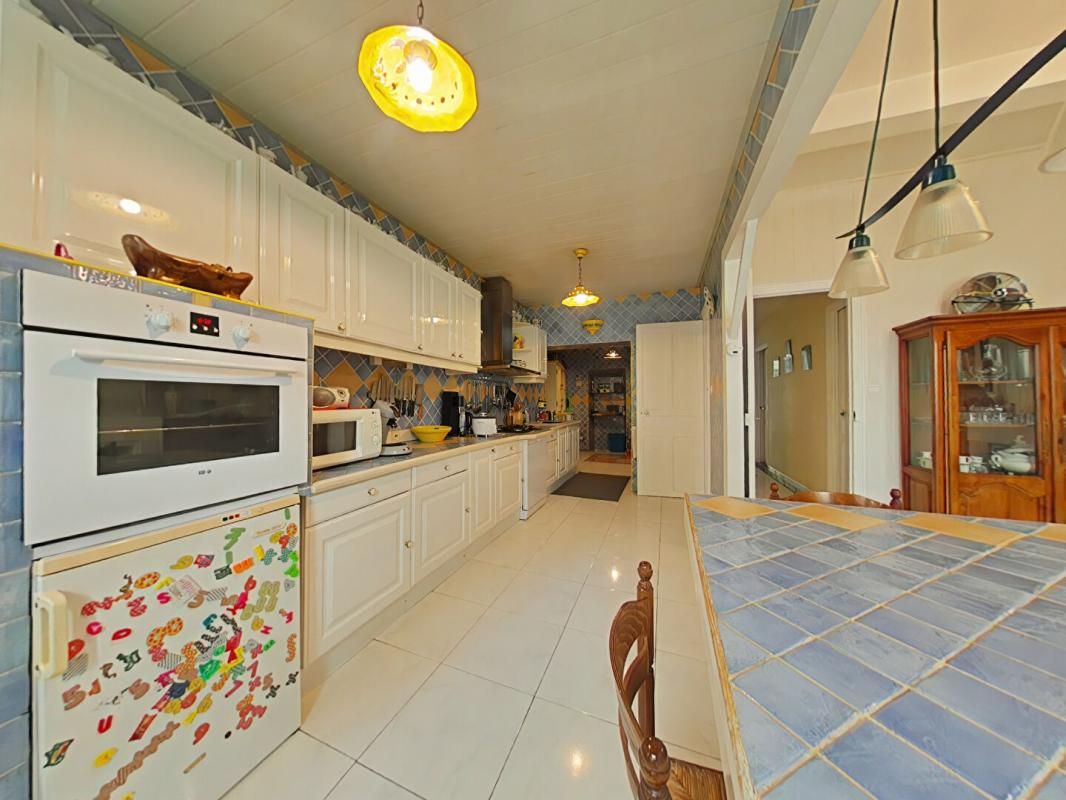 QUARANTE Maison Quarante 7 pièce(s) 280 m2 4