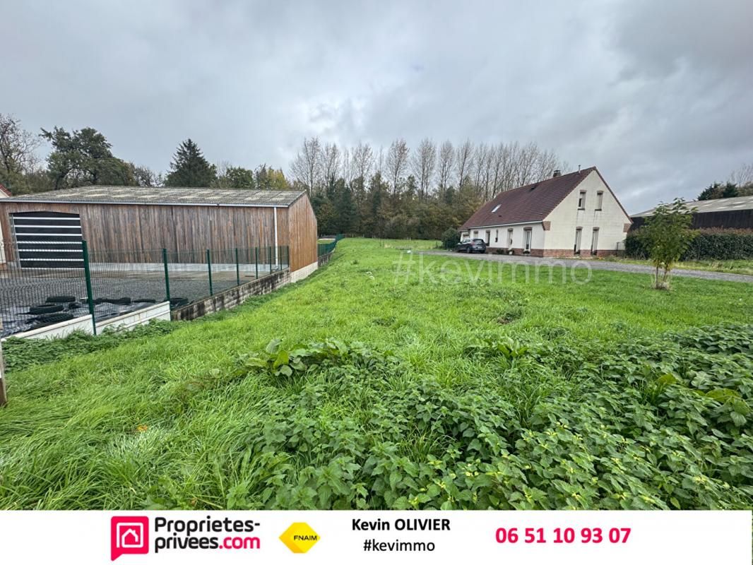 MAIZIERES Terrain Maizieres -940m2 1