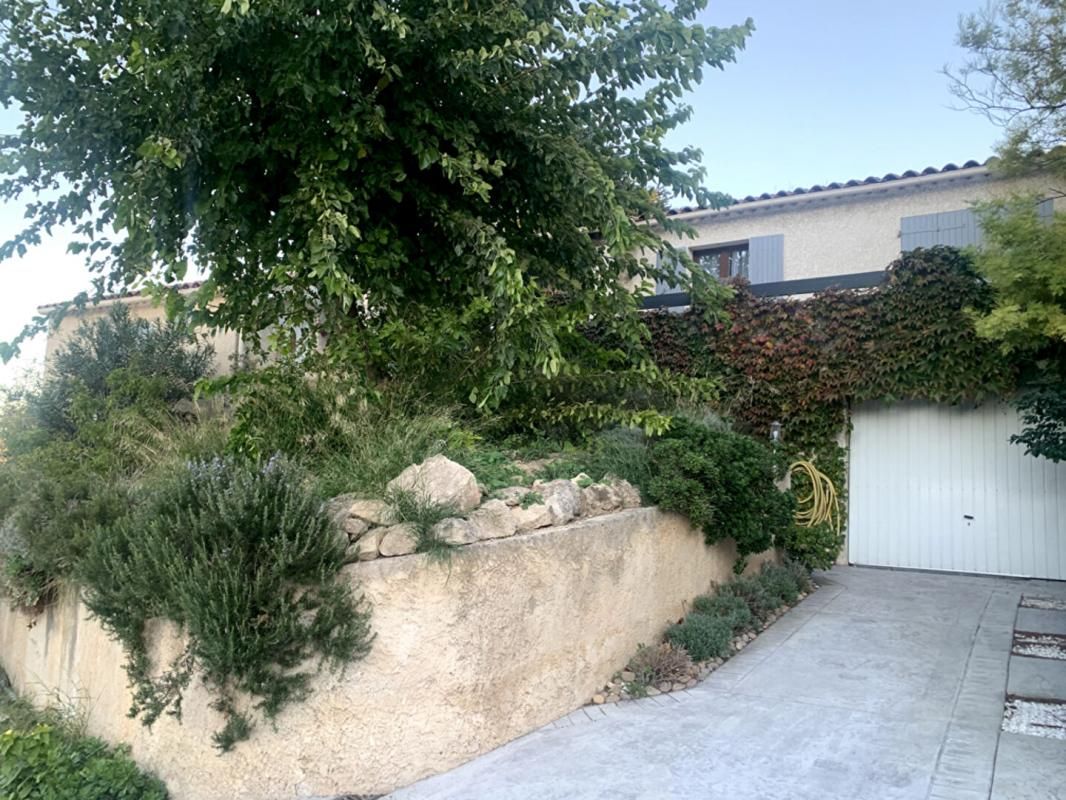 Maison SAINT PIERRE LES MARTIGUES 6 pièces 143.34 m2, terrain 1660 m2