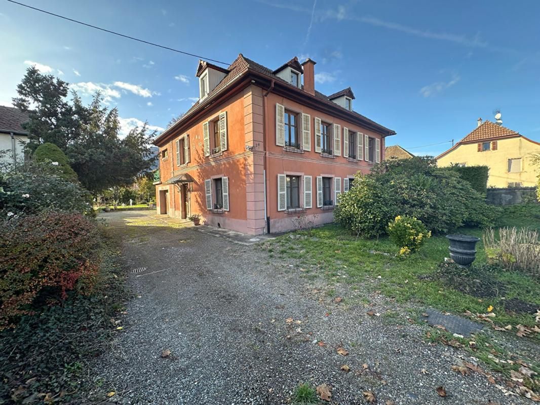 Élégante Maison de Maître ? 192 m², 6 pièces, sur 13 ares clos ? Bitschwiller-lès-Thann