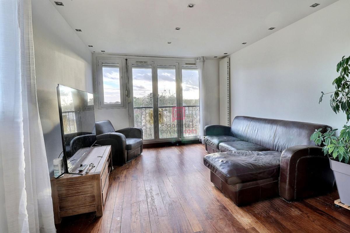 VILLIERS-SUR-ORGE Appartement Villiers Sur Orge 4 pièces 67 m² 3