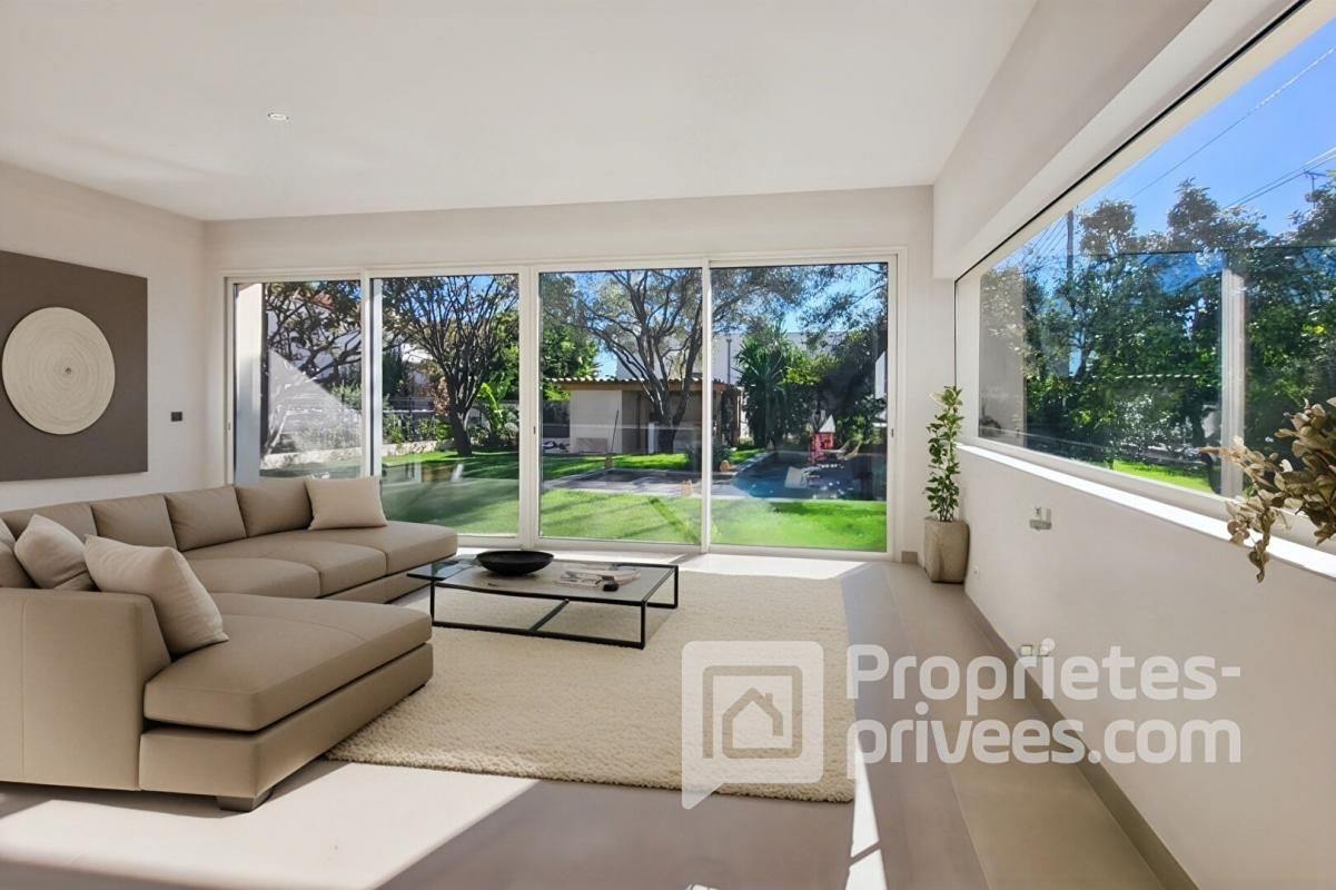 CAGNES-SUR-MER Maison moderne prête à emménager  prestations d'exception 3