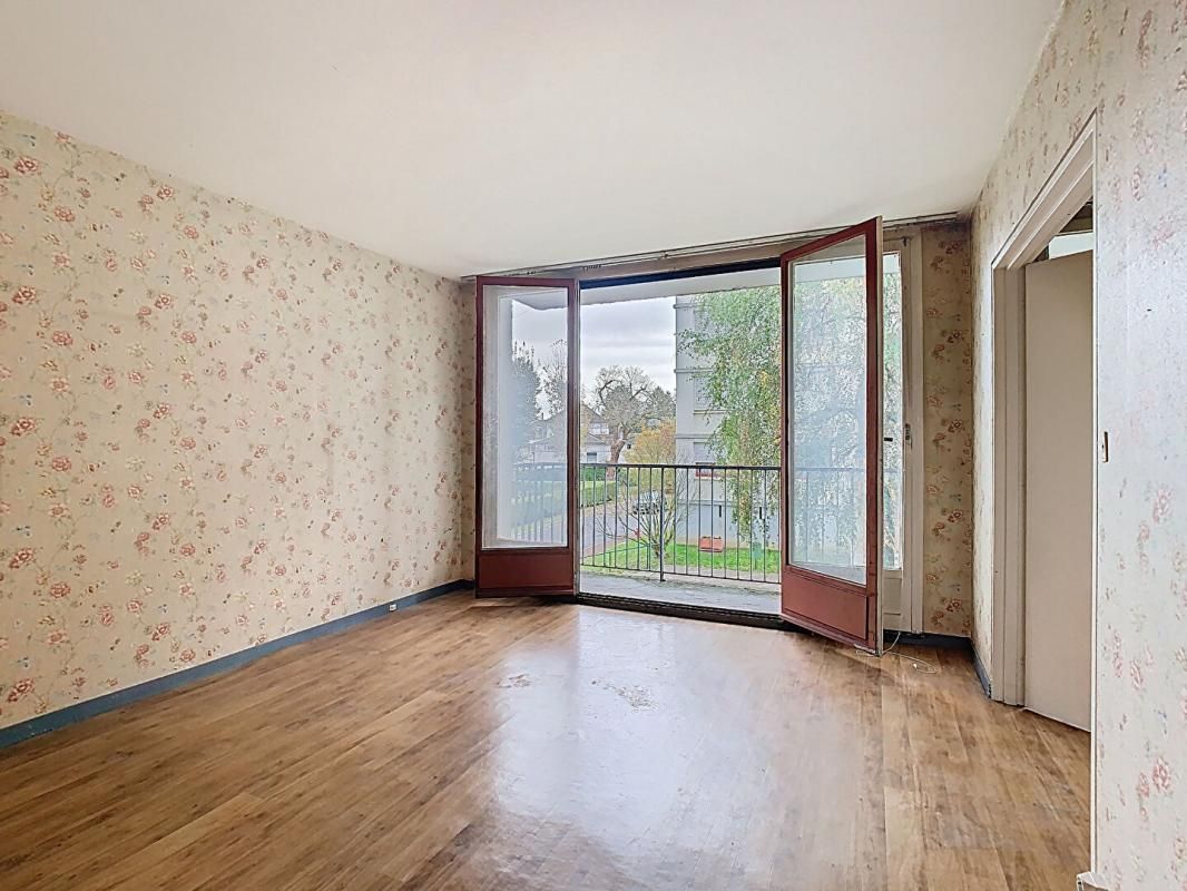 RANTIGNY APPARTEMENT T4 - 2/3 CHAMBRES - GARAGE/BOX - BALCON - CAVE - 60290 RANTIGNY 2