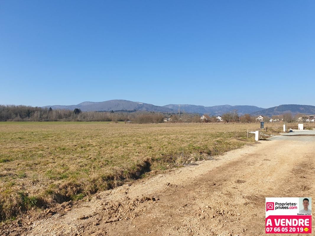 CHAUX Terrain 1 423 m² 3