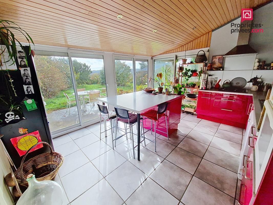 PLOUGONVEN Maison Plougonven 5 pièce(s) 90 m2 3