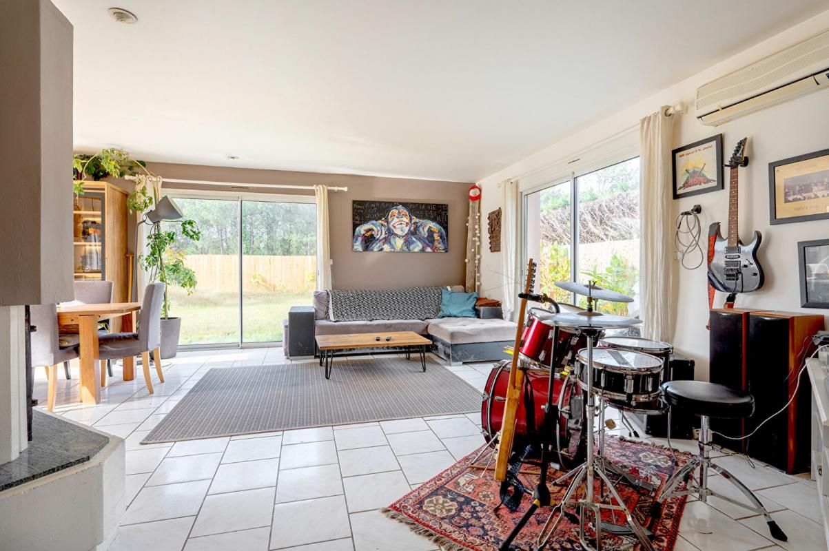 LA TESTE-DE-BUCH Maison familiale à Cazaux 120 m² sur un beau terrain de 914 m² 3