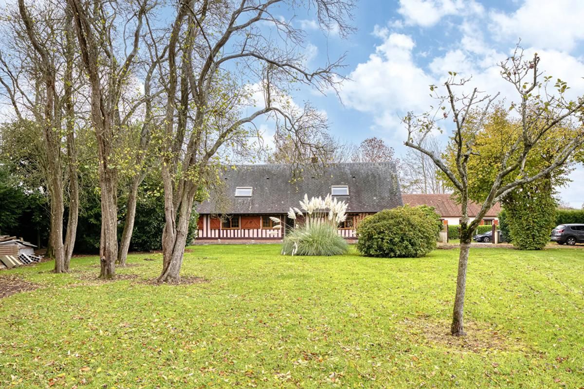 BIVILLE-LA-RIVIERE Longère 4 chambres 2