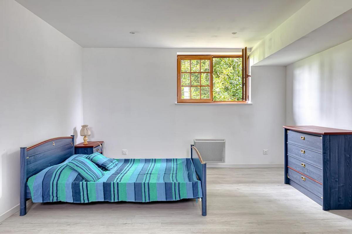 BIVILLE-LA-RIVIERE Longère 4 chambres 3