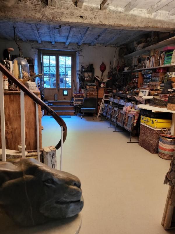 BRANTOME IMMEUBLE DE CARACTERE 2