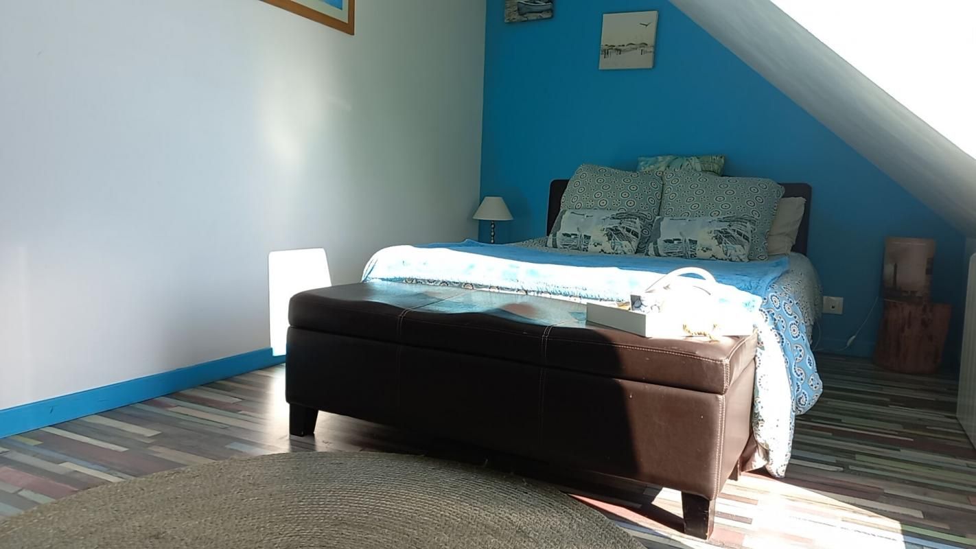 PENMARCH 29760 PENMARCH - MURS COMMERCIAUX avec LOGEMENT 4