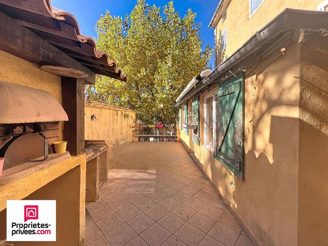 RIANS Rians Maison de Village T4 110 m² Garage et Terrasse Sud 2