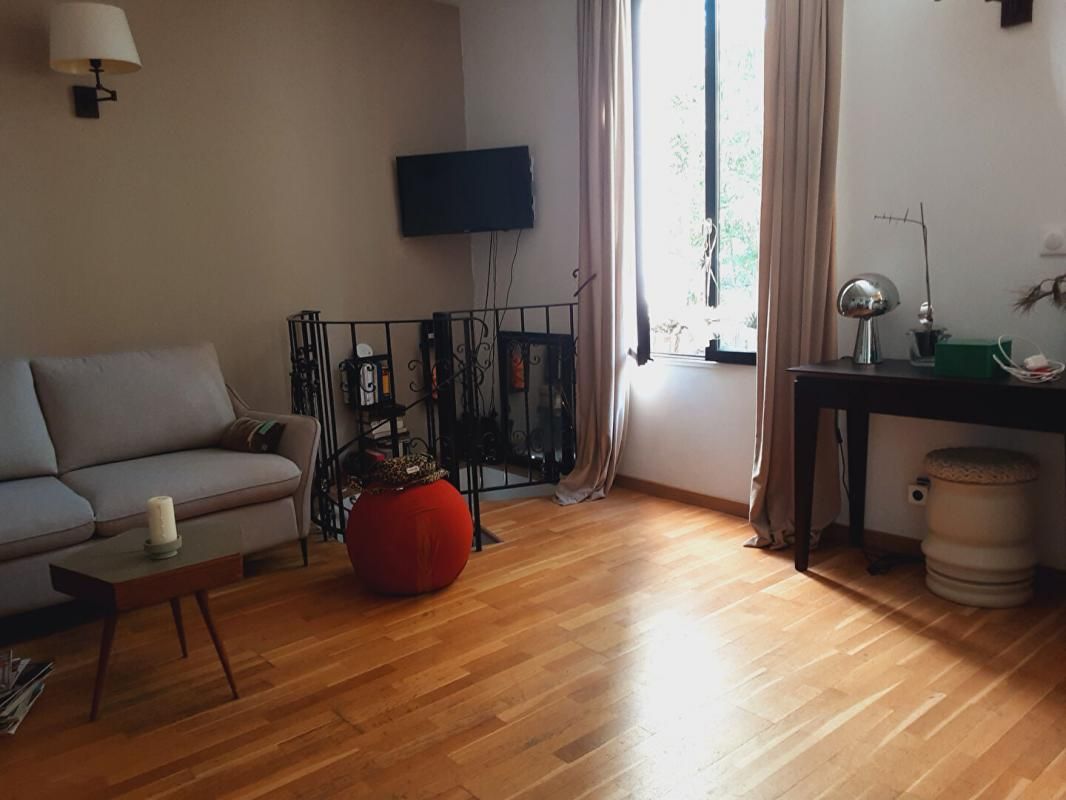 NOGENT-SUR-MARNE Nogent 3 pièces 57m2 avec Terrasse/jardinet de 35m2 2