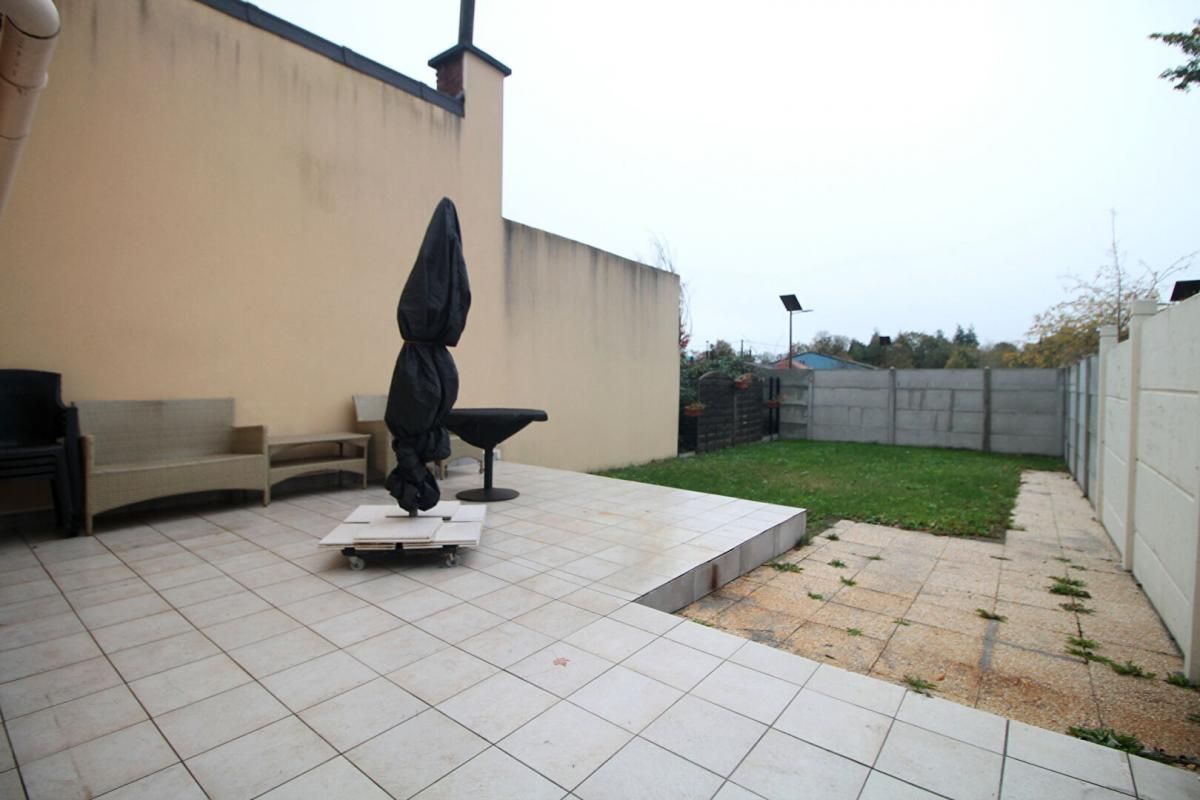 LOISON-SOUS-LENS Immeuble Loison Sous Lens 5 pièce(s) 140 m2 4