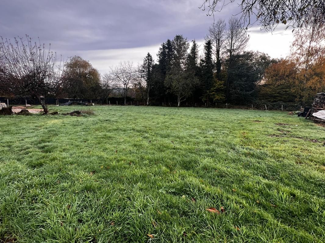 BONNEVENT-VELLOREILLE 70700 - BONNEVENT VELLOREILLE - Terrain 1588 m² - Prix : 75000  honoraires charge vendeur 1