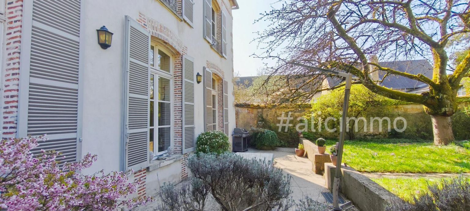 SEZANNE Ensemble immobilier Sézanne 14 pièces 334 m2 4