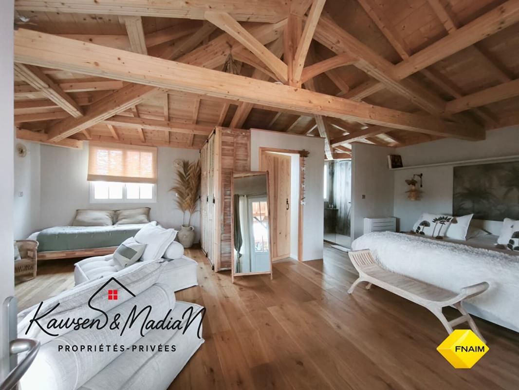 BORDEAUX Villa de charme récente Style Bassin 240 m2 2