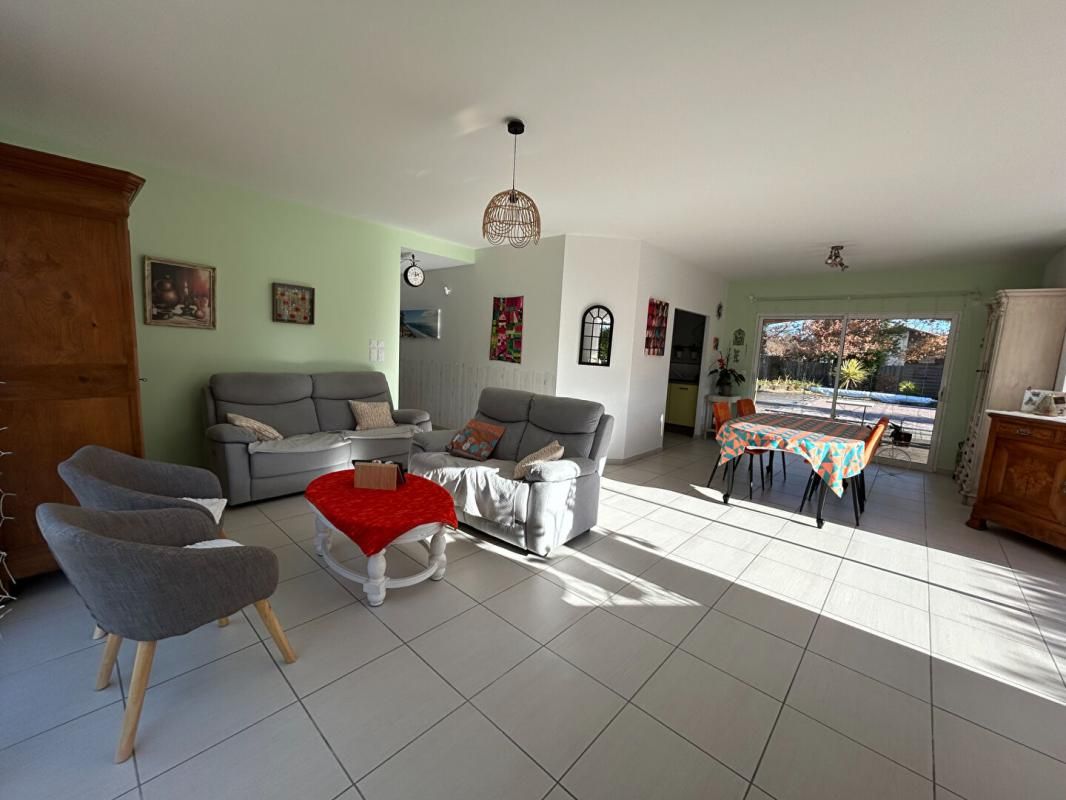 CARCANS A vendre maison familiale à CARCANS 4