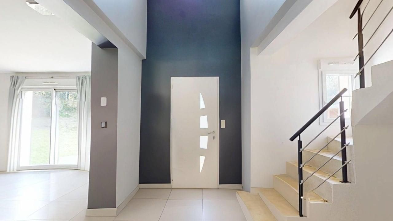 CANDE-SUR-BEUVRON Maison 5 pièce(s) 160 m2 4