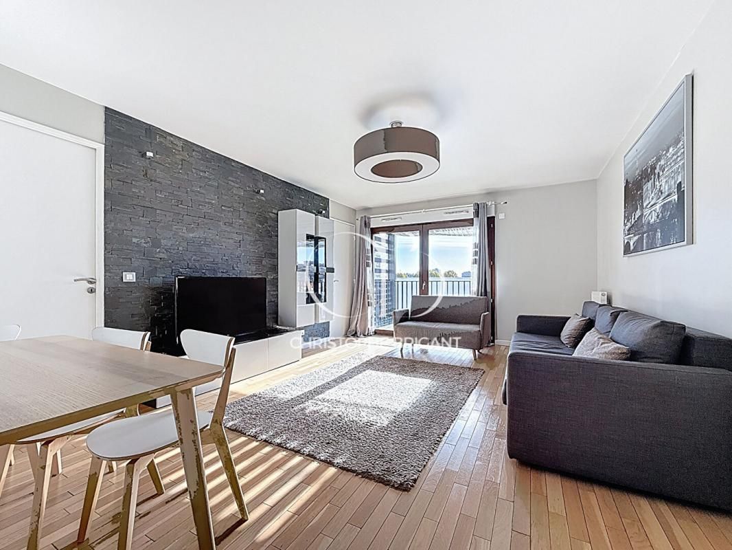 LE KREMLIN-BICETRE Appartement LIMITIE Le Kremlin Bicetre 3 pièce(s) 64.26 m2 4