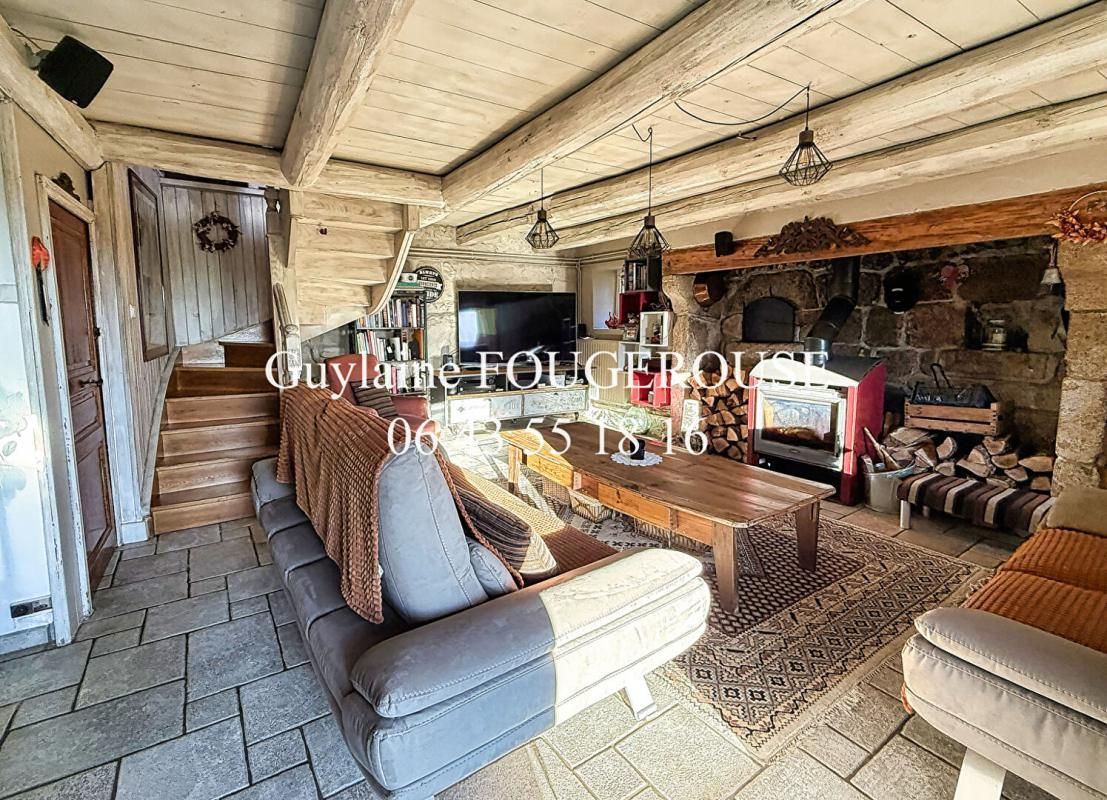 SAINT-ANTHEME Maison Saillant 8 pièce(s) 200 m2 3