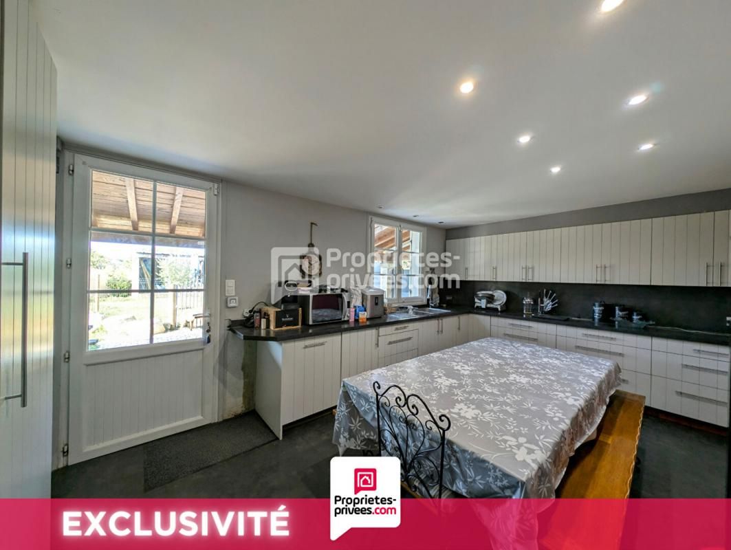 NERCILLAC Maison Nercillac 9 pièce(s) 222 m2 ref 427340 CRIT 4