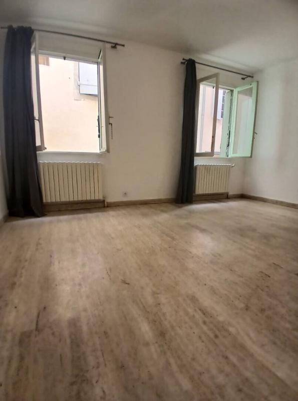 BEZIERS Vente appartement trois pièces en 1er étage/2 coeur de ville de Béziers 2