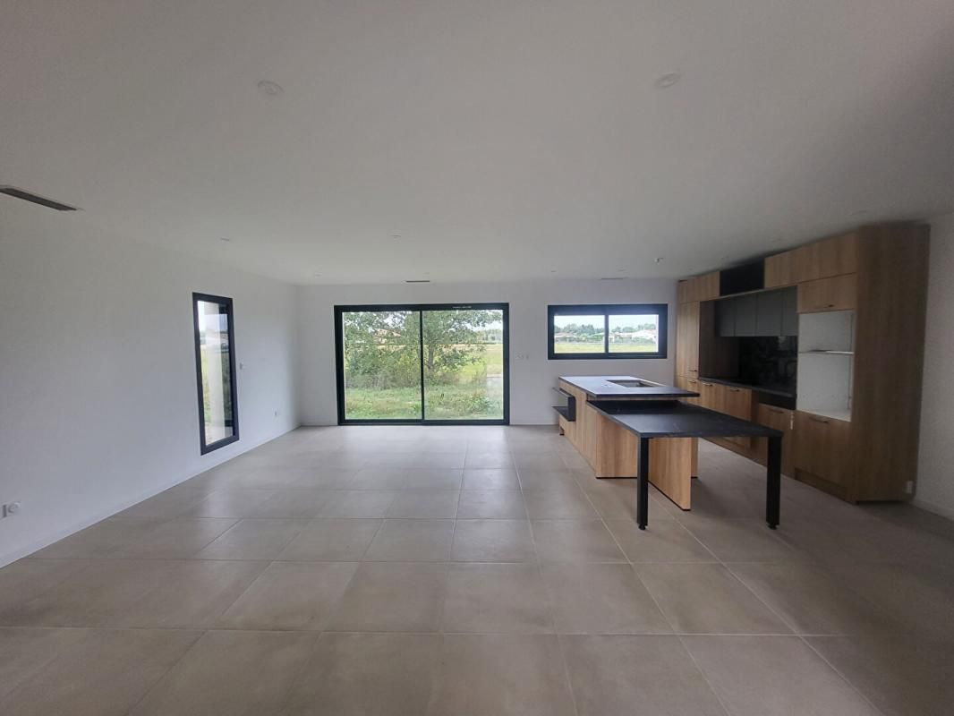 MONTBETON Maison Montbeton 4 pièce(s) 120 m2 3