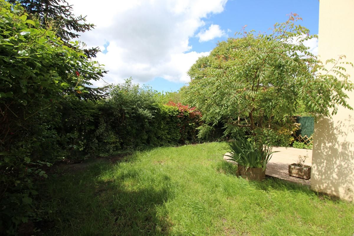 PLAISIR Maison à Plaisir (Village) - 138m2 7p 2