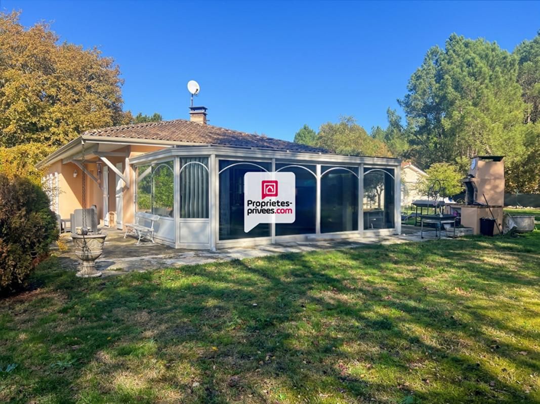 LOUCHATS Maison 3 chambres + studio indépendant + garage  et jardin 3500m² 2
