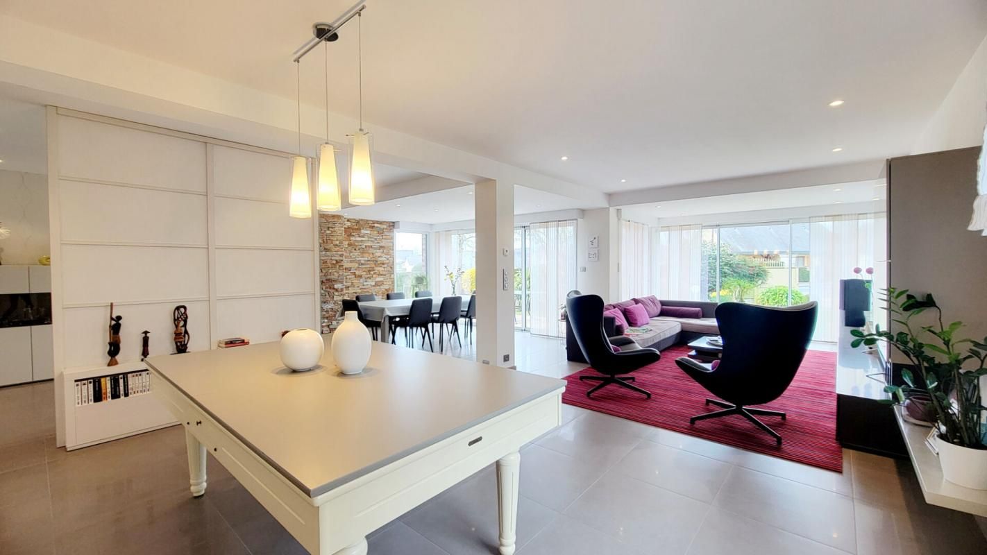 Maison La Membrolle Sur Longuenee 8 pièce(s) 253 m2