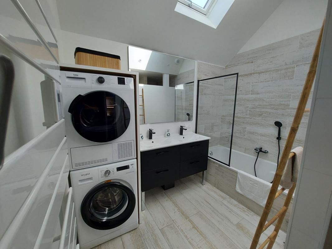 DUINGT Opportunité : Appartement T4BIS , état neuf, meublé à 2 pas du lac 4