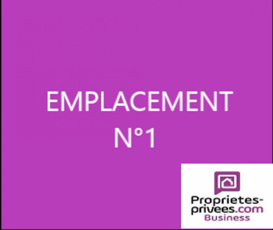 SAINT-BRIEUC SAINT BRIEUC - LOCAL COMMERCIAL 52 m², LOCATION 4