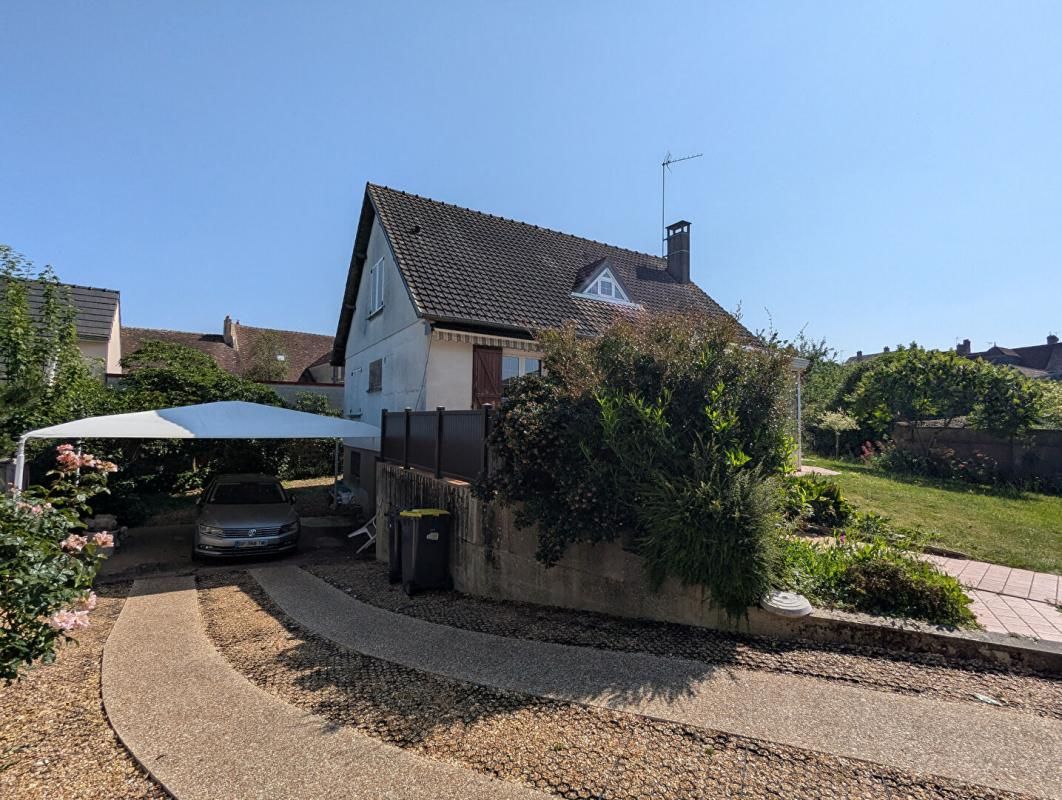 LA LOUPE Maison Centre-Ville ? 3 chambres, véranda, jardin 2