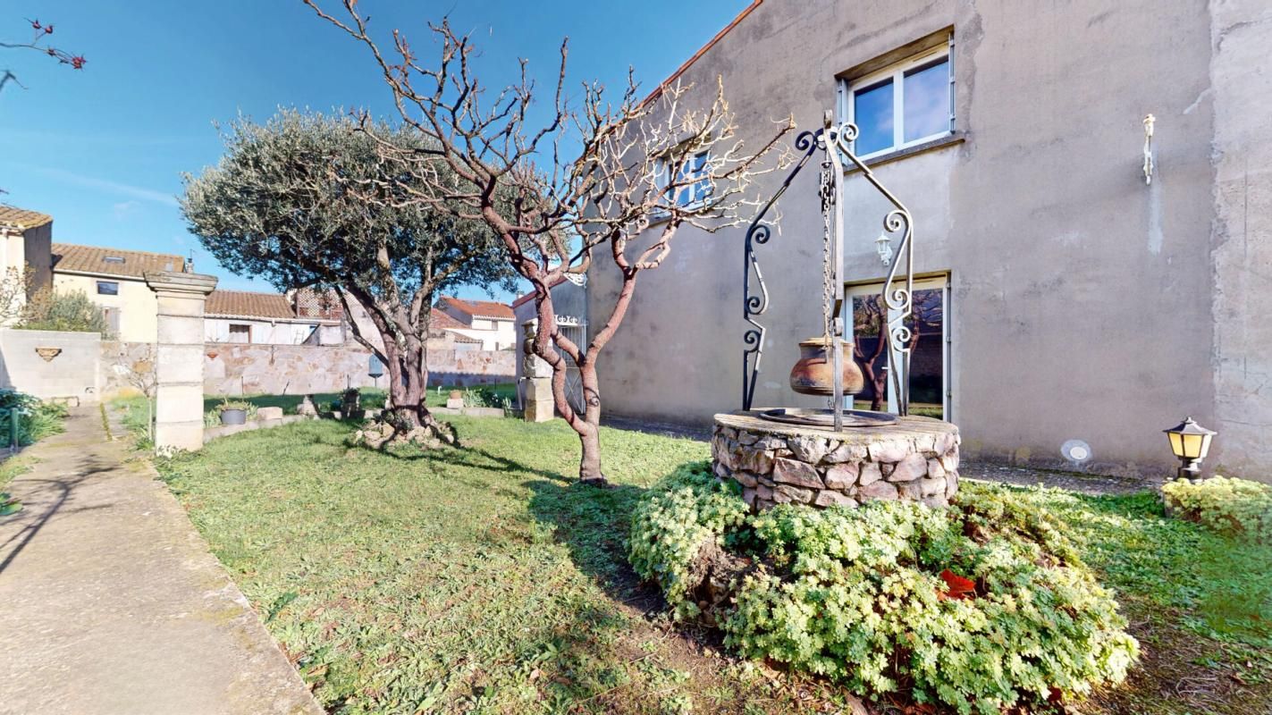 LAVALETTE EN EXCLUSIVITE - 3 CHAMBRES - GARAGE 70 M2 - FORT POTENTIEL 3