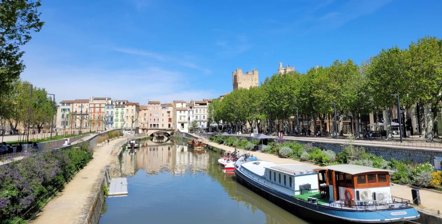 NARBONNE MAGNIFIQUE APPARTEMENT DE DERNIER ETAGE DANS UNE RESIDENCE DE STANDING 1