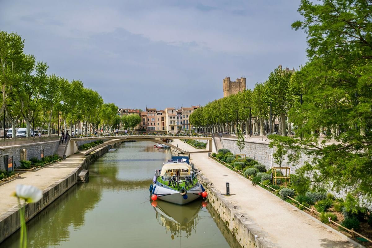 NARBONNE MAGNIFIQUE APPARTEMENT DE DERNIER ETAGE DANS UNE RESIDENCE DE STANDING 2