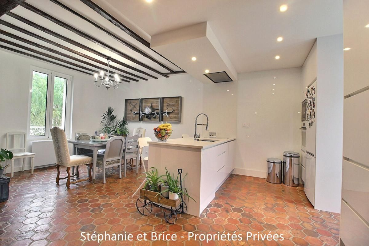 SAINT-CREPIN-IBOUVILLERS Maison proche de Saint Crépin Ibouvillers 2